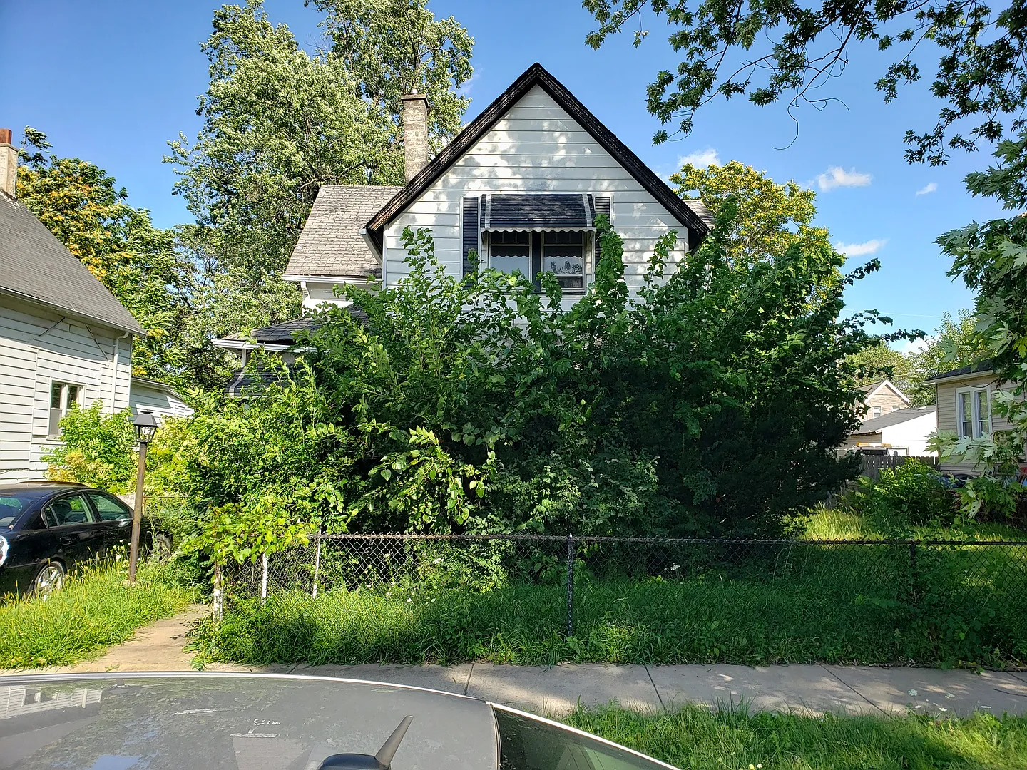 10323 S Indiana Ave photo 1