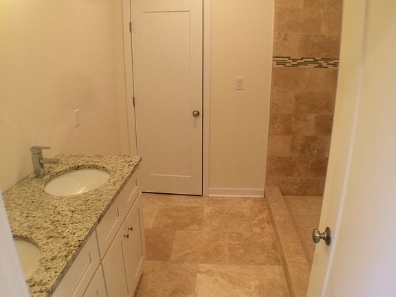 5th image of 815 N Uber St #1