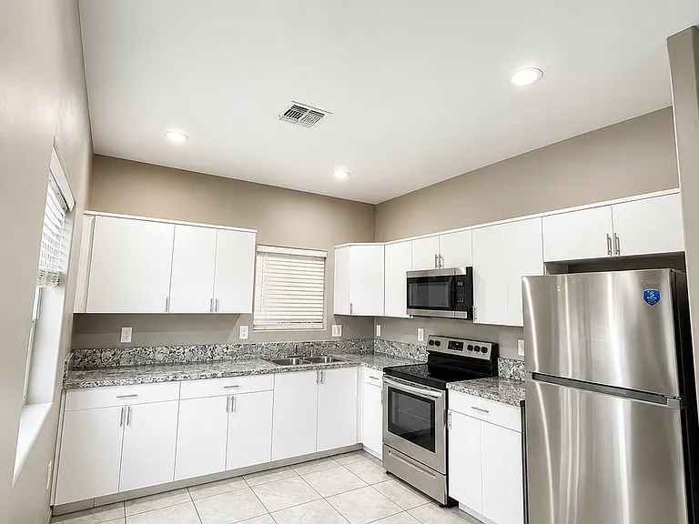 1550 N Yavapai St #2 — Photo 1