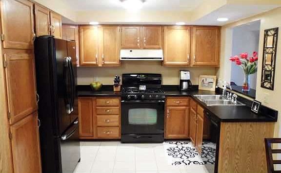 5th image of 14 N Hill Dr