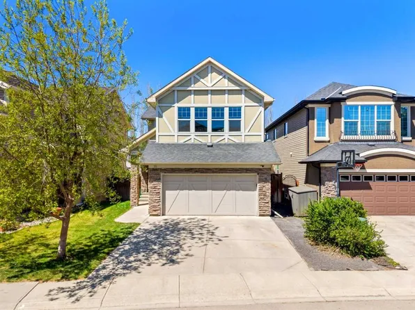 16 S Cranarch Grv SE, Calgary, AB T3M 0V5
