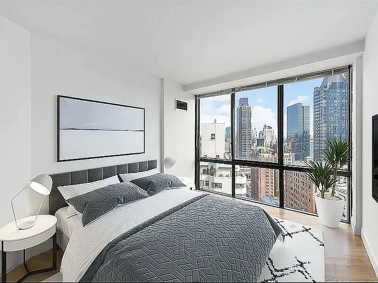 360 E 57th St #7A — Photo 4