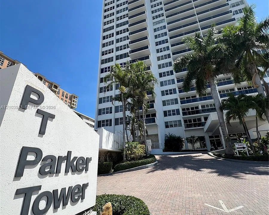 3140 S Ocean Dr #303