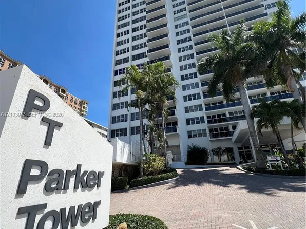 3140 S Ocean Dr, Hallandale, FL