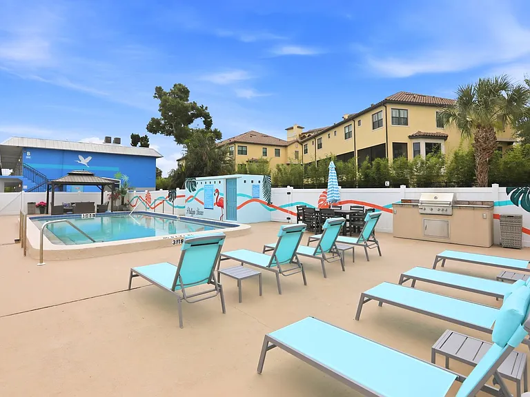 Phillippi Square Apartments — Photo 16