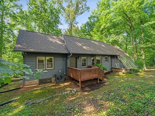 211 Timberline Rdg, Walhalla, SC 29691