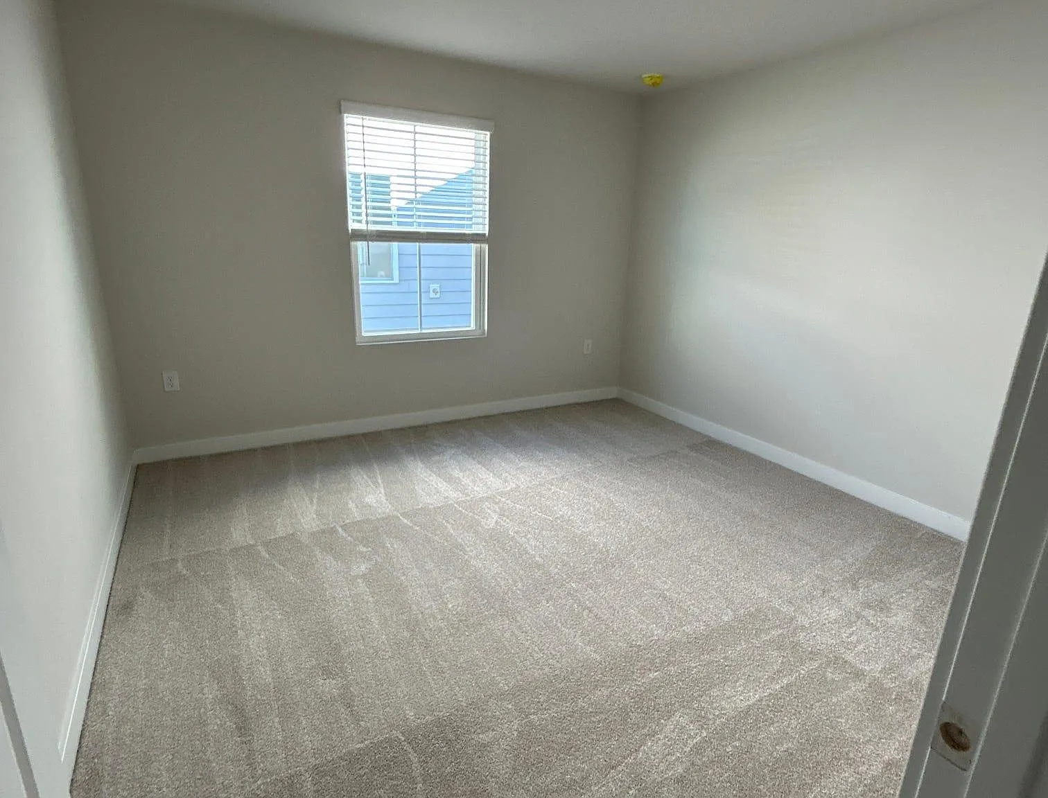 3 bed, 1533 sqft, $2,200 — Photo 2