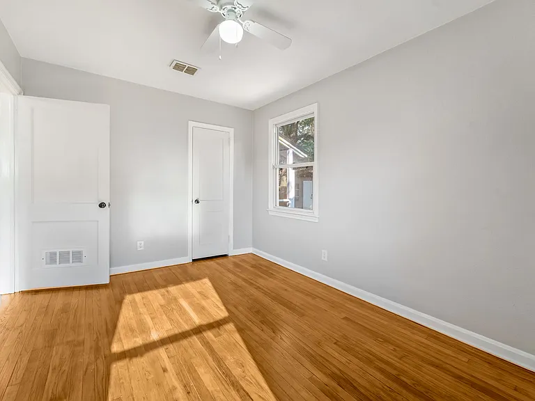 3546 Hibiscus St — Photo 15