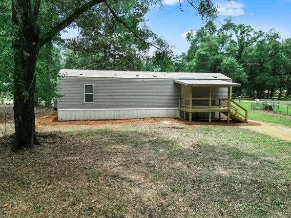 66 Tharpe Cir, Quincy, FL 32351