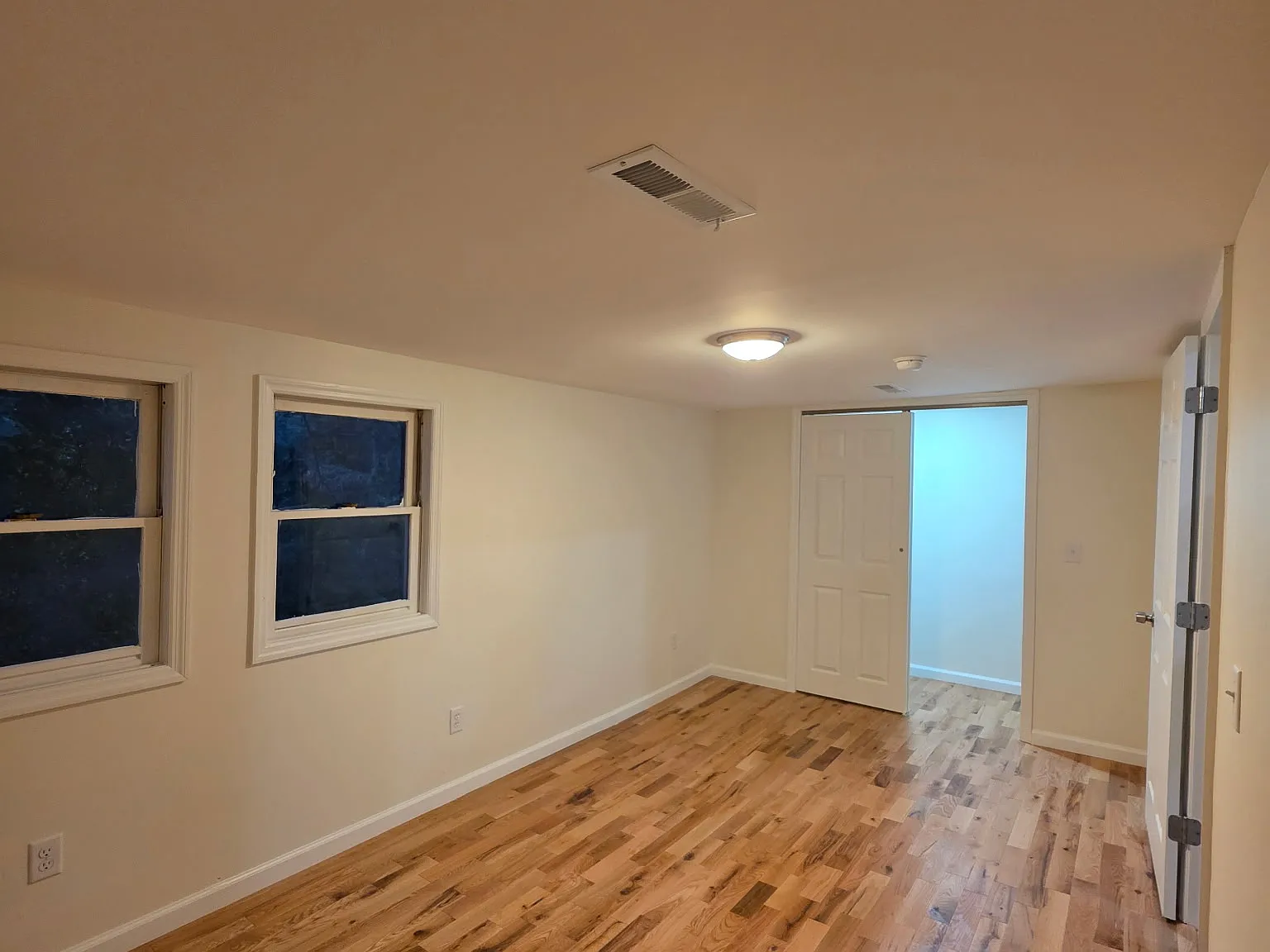 4 bed, 1200 sqft, $2,200 — Photo 3