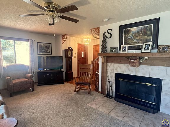3rd image of 6024 SE Stubbs Rd