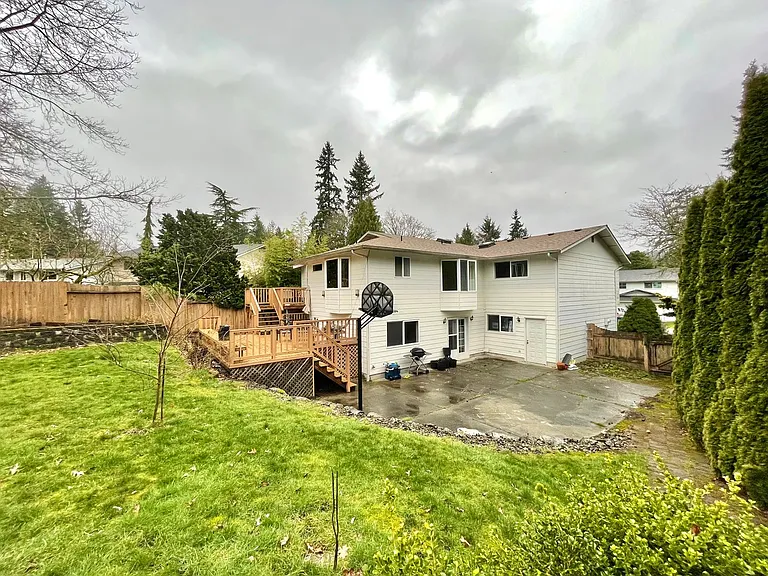 3023 NE 192nd St — Photo 32