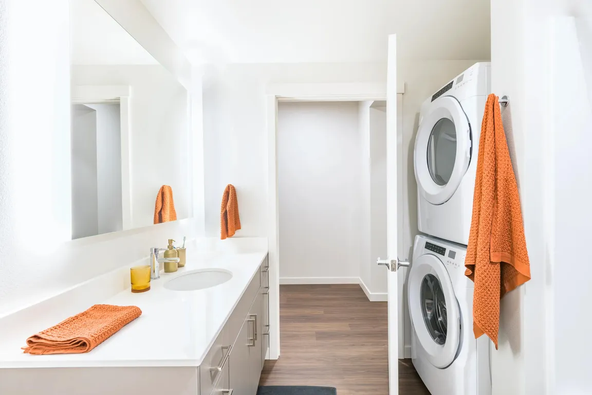 Simplify your routine at Modera Northgate with an in-home, full-size washer and dryer, offering ultimate convenience and comfort in your new home.