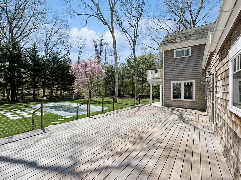 12 Partridge Dr — Photo 6
