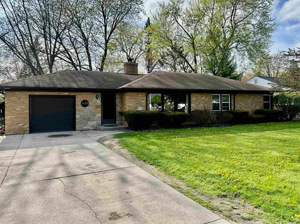1135 Lathrup Ave, Saginaw, MI 48638