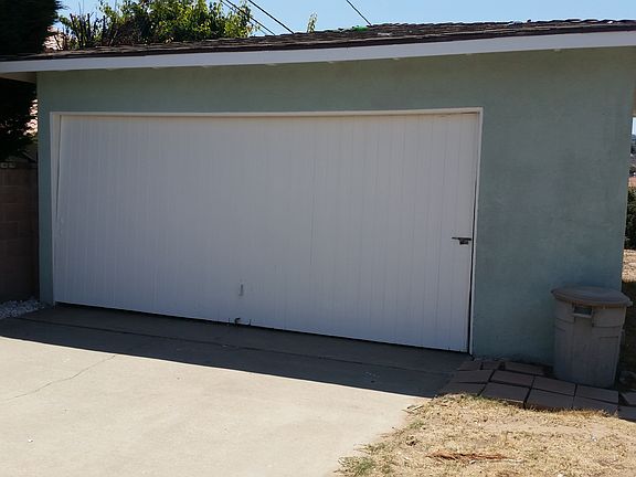5th image of 5020 Avenue B
