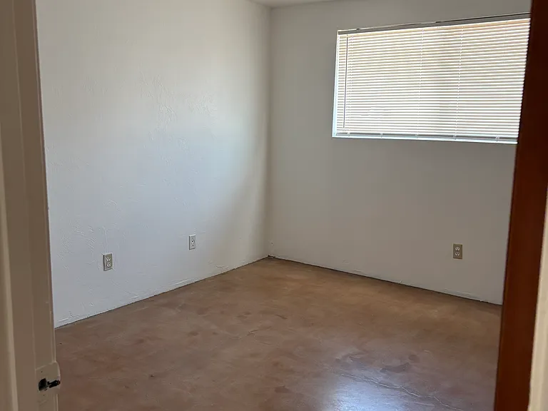 3110 S Portia Ave — Photo 10