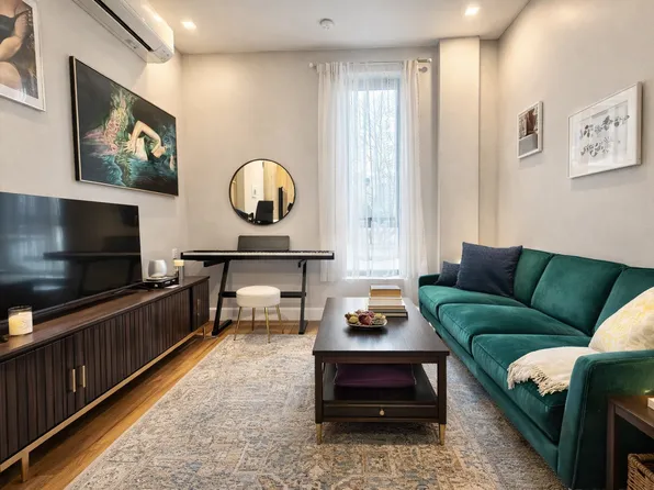 1027 Cortelyou Rd APT 3D, Brooklyn, NY 11218