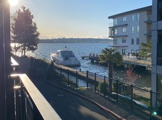 6401 Lake Washington Blvd NE APT 201, Kirkland, WA 98033