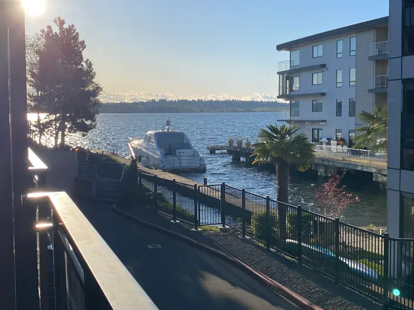 6401 Lake Washington Blvd NE, Kirkland, WA