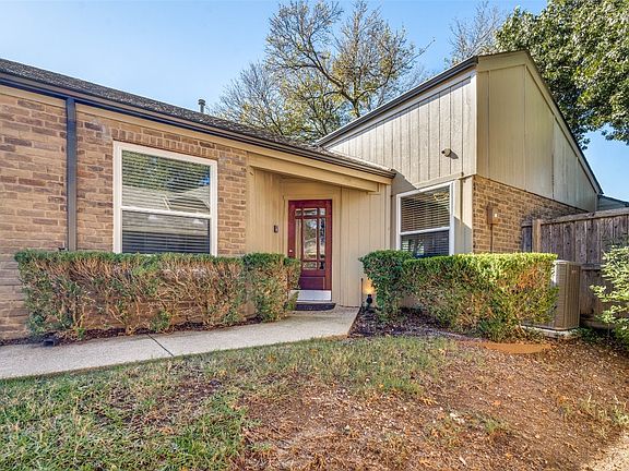 14901 Le Grande Dr, Addison, TX 75001 | MLS #20467346 | Zillow