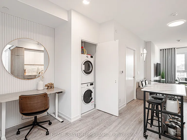 2020 Bathurst St #502 — Photo 17