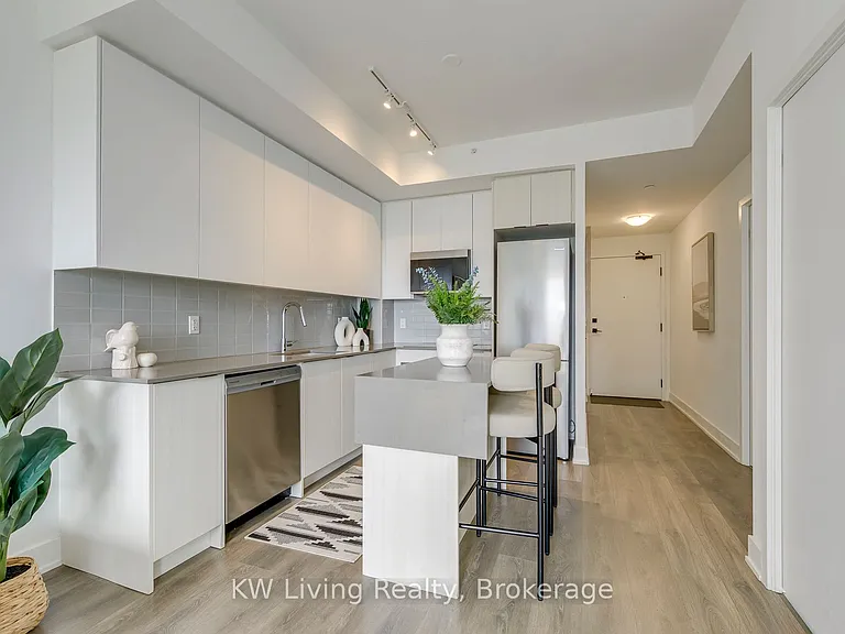 2489 Taunton Rd #711 — Photo 12