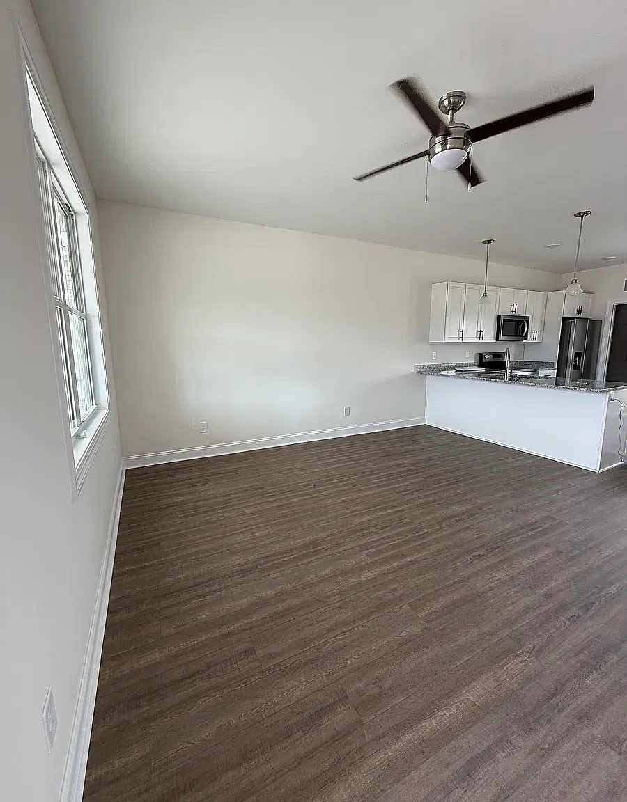 516 Wetherington Landing Rd — Photo 1
