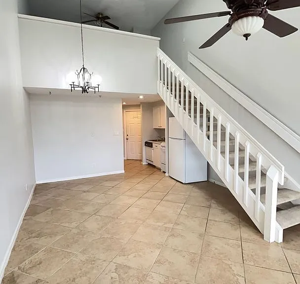 1100 Possum Trot Rd #325 — Photo 2