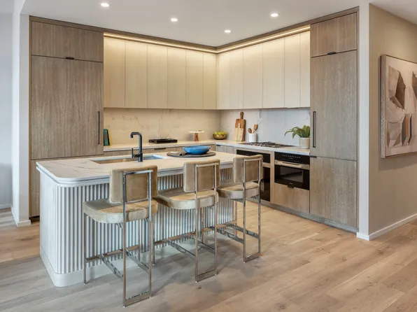 249 East 62nd Street 19A image 2 of 20