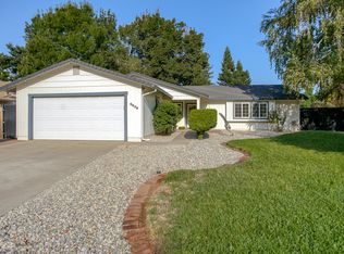 6658 Creekside St, Redding, CA 96001