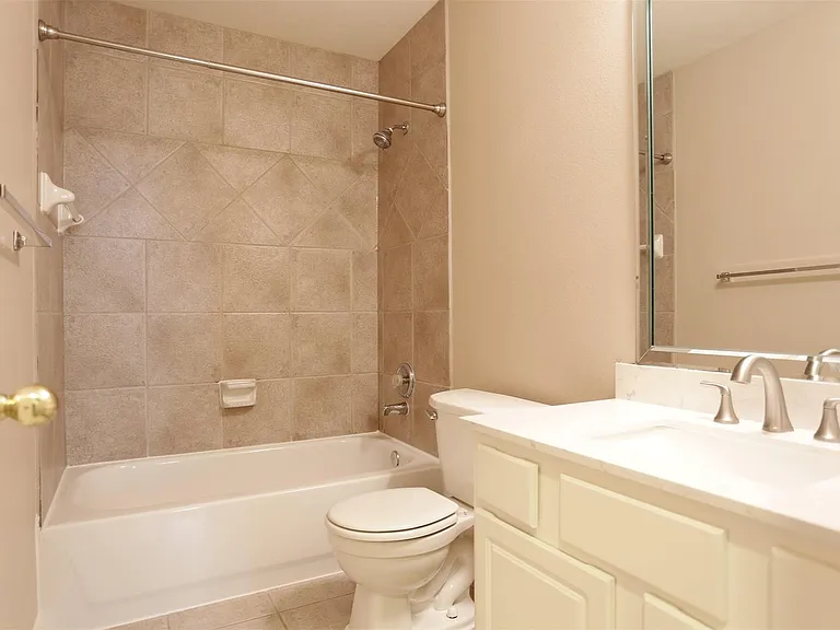 5110 Floyd St — Photo 12