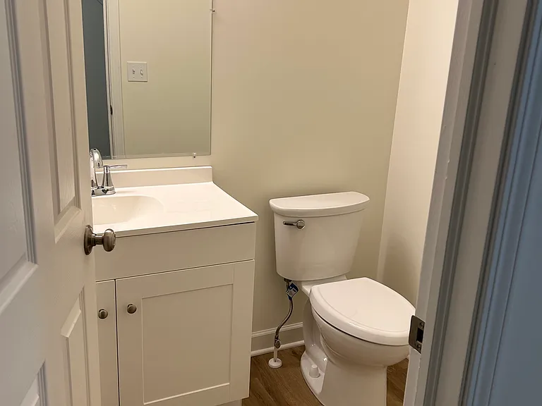 2595 Ellet Ave — Photo 8