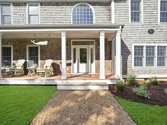 5th image of 10 Woodhaven Drive
