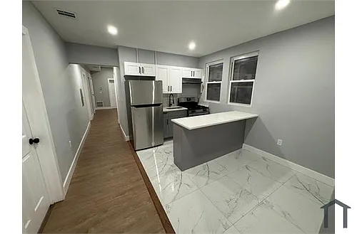 9 Williams St #2 Photo 1