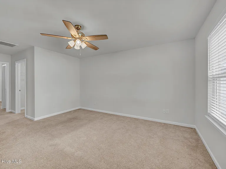 668 Buckeye Rd NE — Photo 19