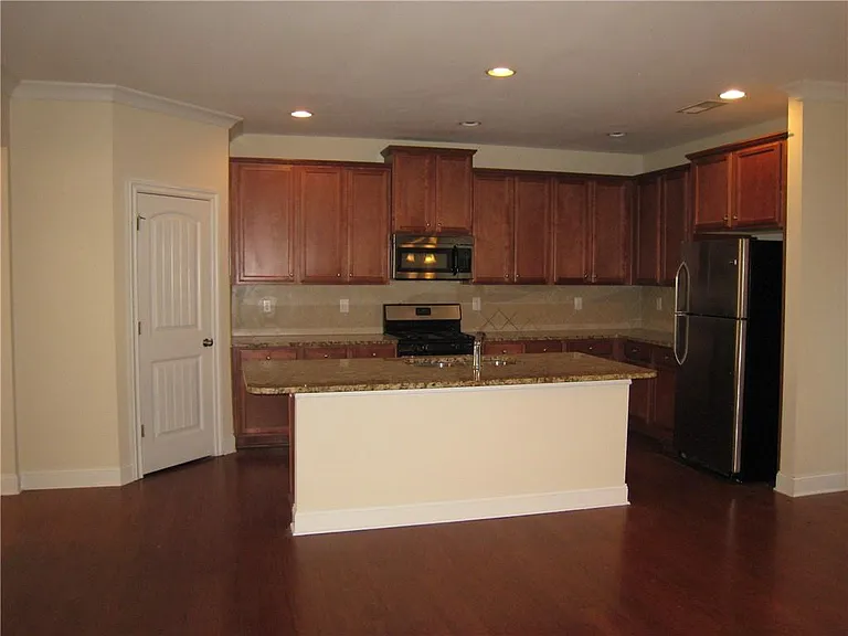 2860 Evan Manor Ln — Photo 5