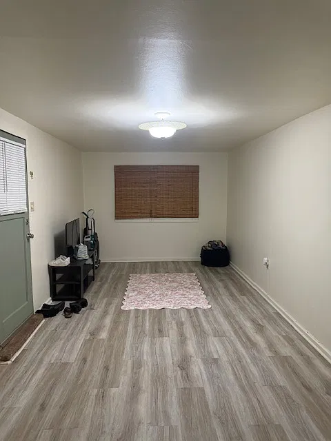 2 bed, $1,000 — Photo 3