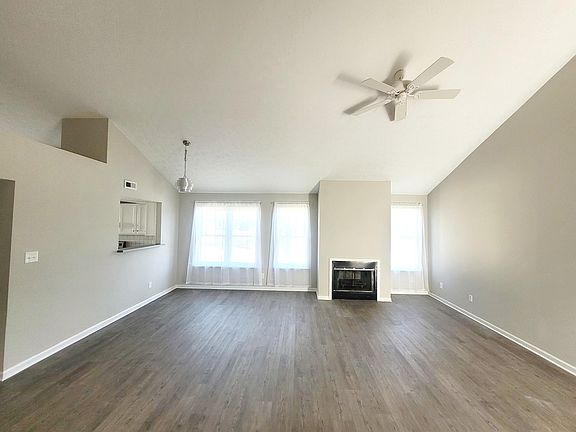 2nd image of 3424 Maritime Dr
