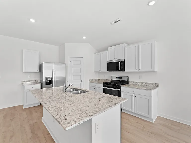 3060 Laredo Ln — Photo 7
