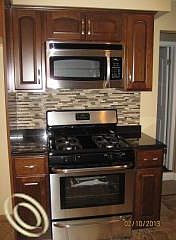 5th image of 29149 Hathaway St
