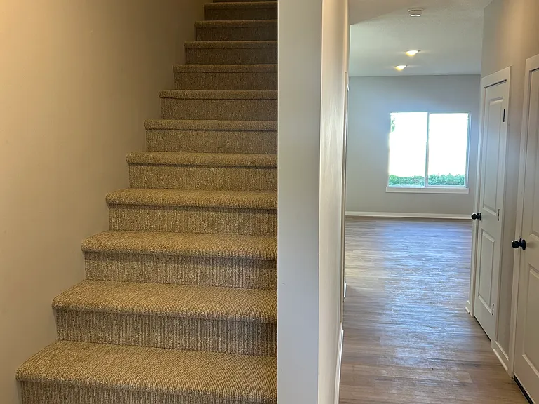 349 S Georgie Ave — Photo 13