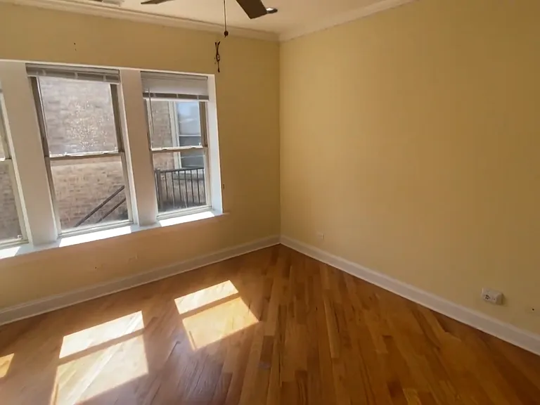 2242 W Morse Ave #G — Photo 6