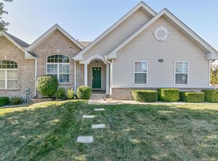3283 Autumn View Pointe Dr, Bridgeton, MO 63044