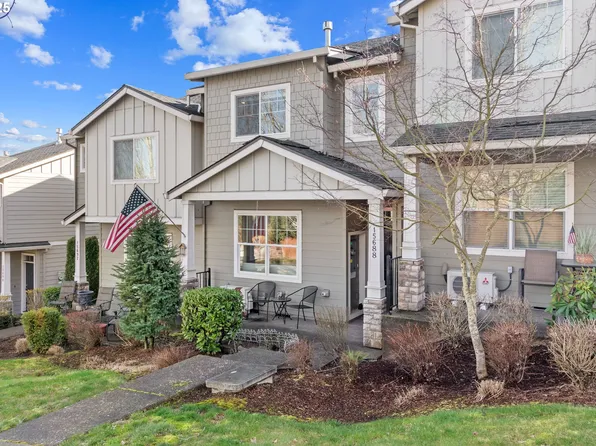 15688 SE Misty Dr, Happy Valley, OR 97086