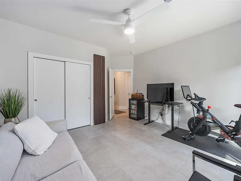 5310 Suez St — Photo 25