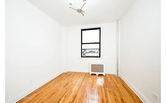 Rented by Douglas Elliman | media 51