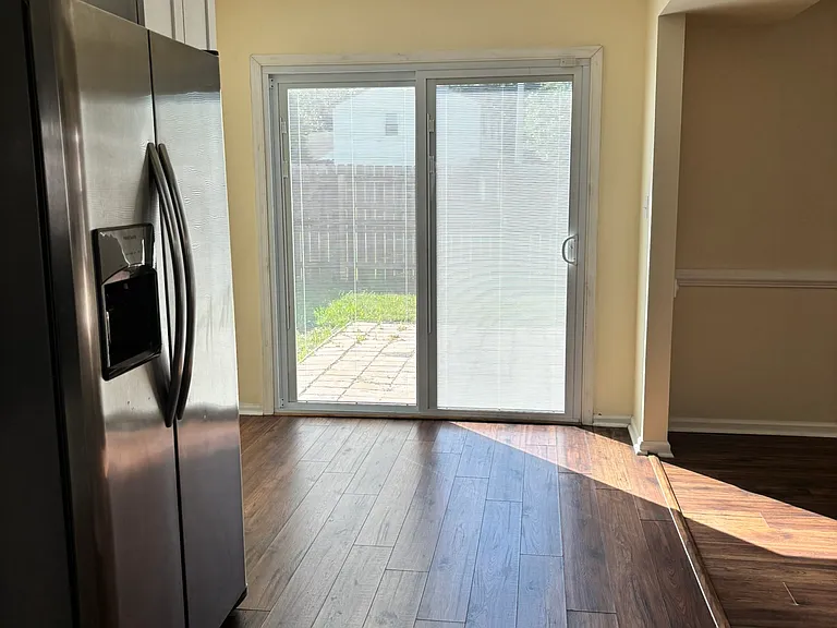 4113 Eastham Rd — Photo 4