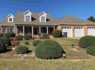 371 Four Points Rd, Jackson, GA 30233