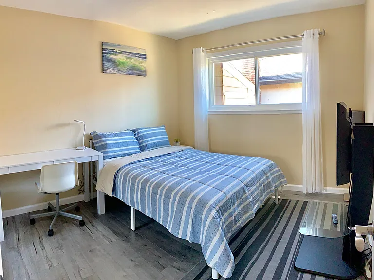1798 Starlite Dr — Photo 1
